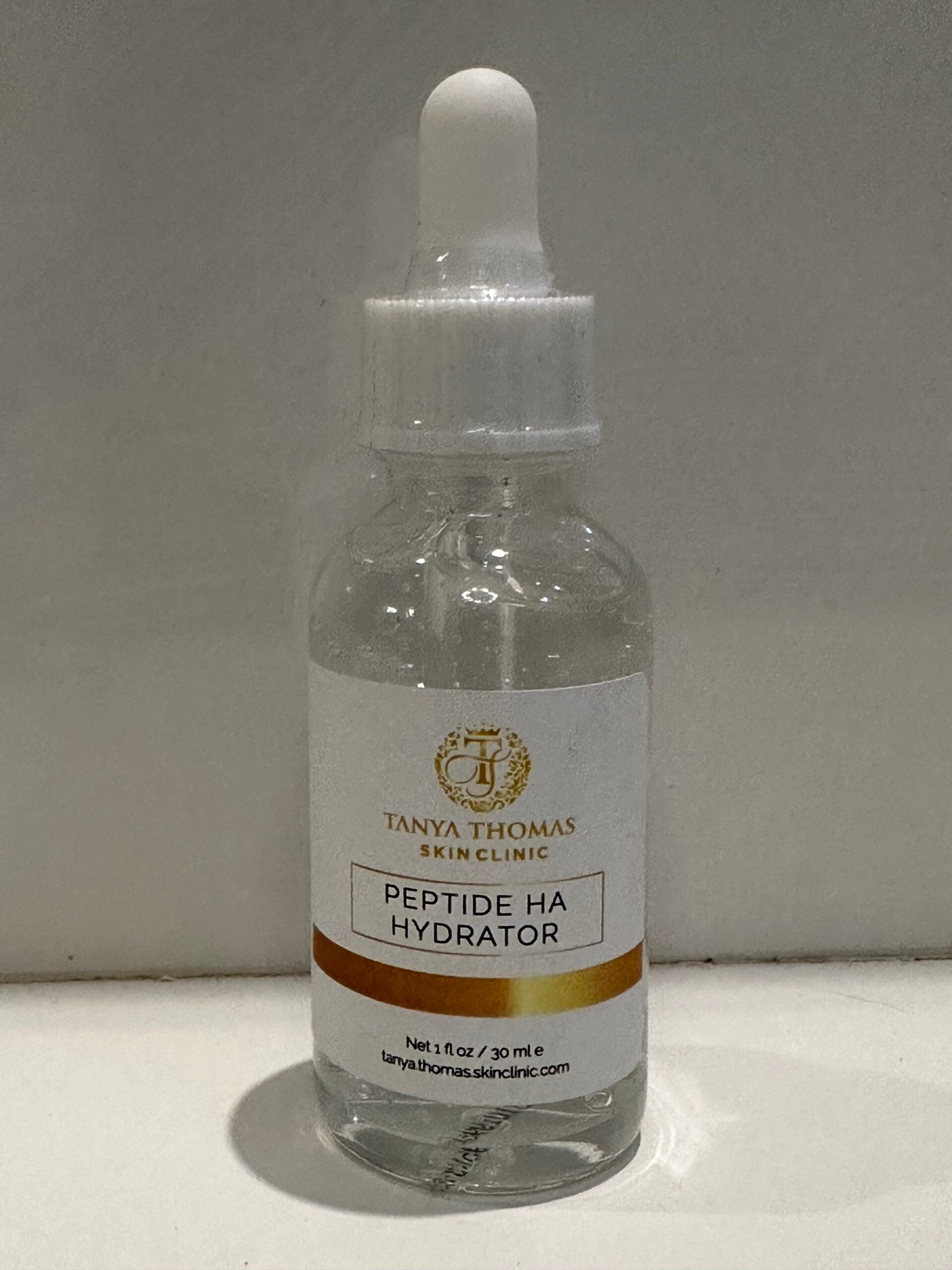Peptide serum for hydration, Best hyaluronic acid serum for dry skin, Anti-aging serum with peptides and HA, Moisturizing peptide hydrator for smooth skin, Hyaluronic acid and peptide serum for youthful glow